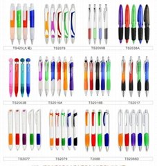 2012 Hot Selling Plastic Ball Pens