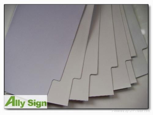 Self adhesive vinyl