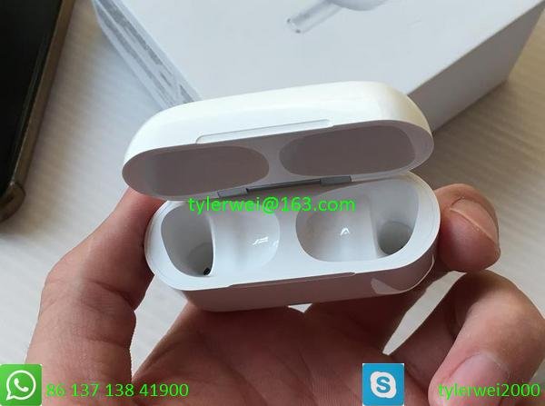 Apple Airpods Pro with active noise cancellation  3