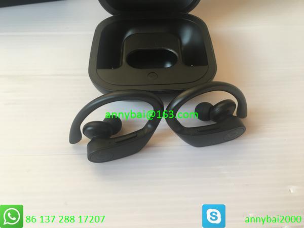 High quality wireless earphone for sports earphone 3