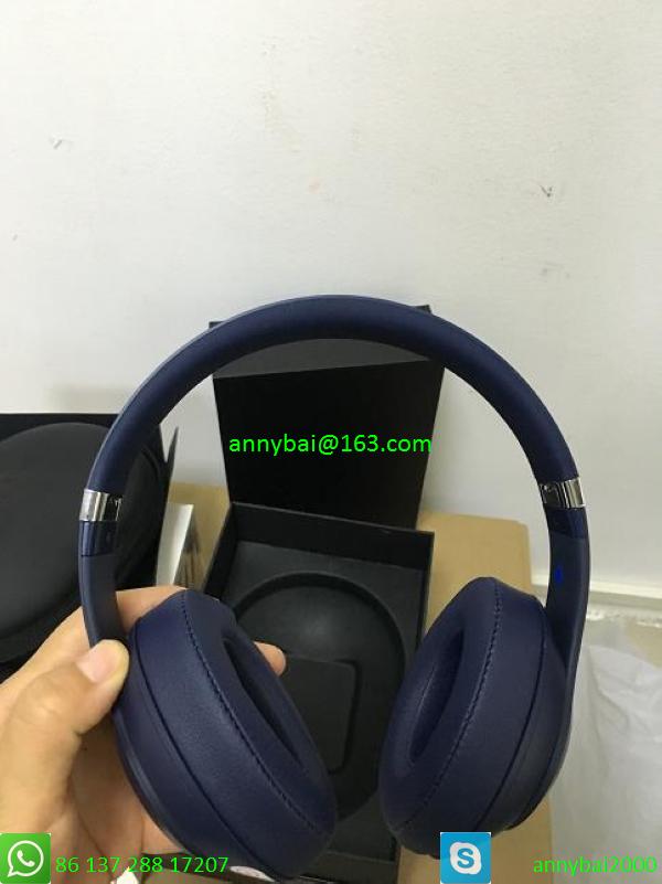 Bluetooth wireless headphone with noise cancelling  4