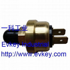 Japan LUBE pressure switch