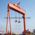 Shipbuilding gantry crane