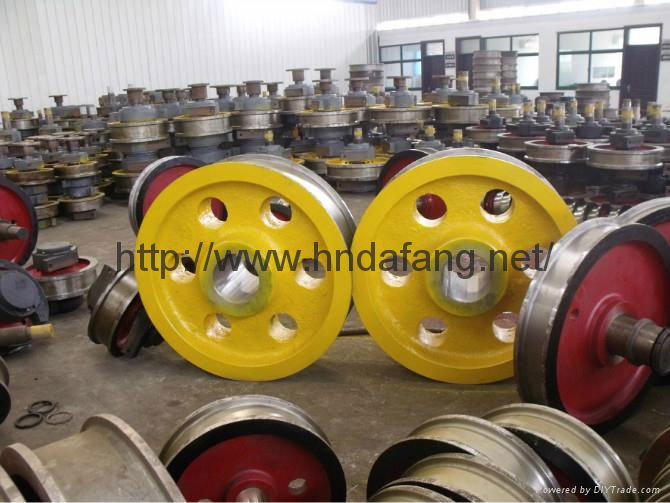 Henan dafang manufacturer direct selling crane wheel 2