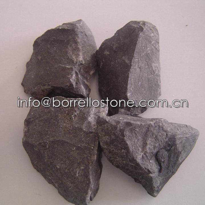 black stone gravel 3