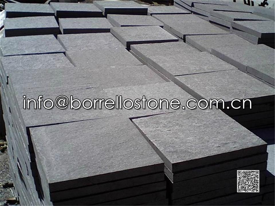 flamed black granite paver 2