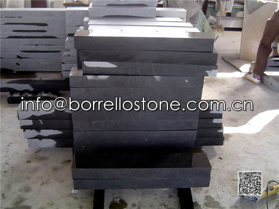 black granite capstone 3