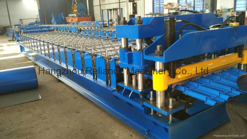 Galvanized Roofing Sheet Roll Forming Machine