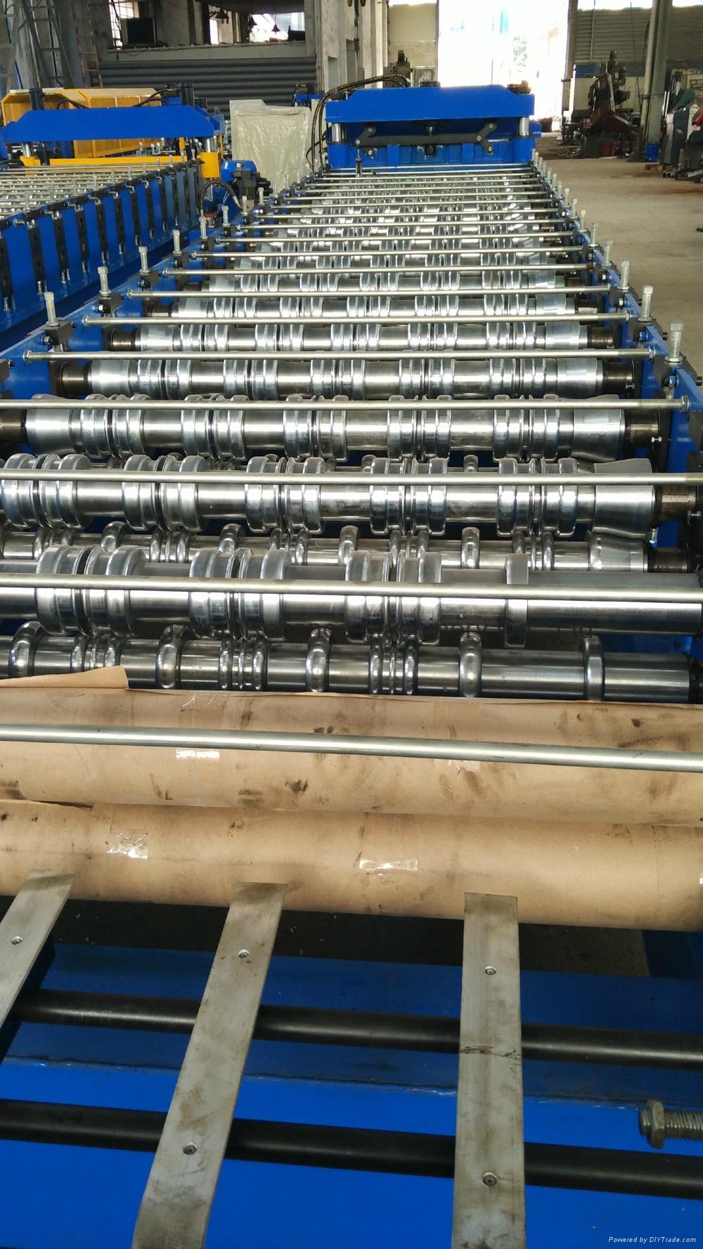 Galvanized Roofing Sheet Roll Forming Machine 5
