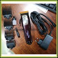 805 2200mAH Li ion Battery 150 Minutes Oparation Rechargeable Hair Trimmer