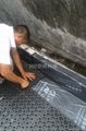 Water drainage plate