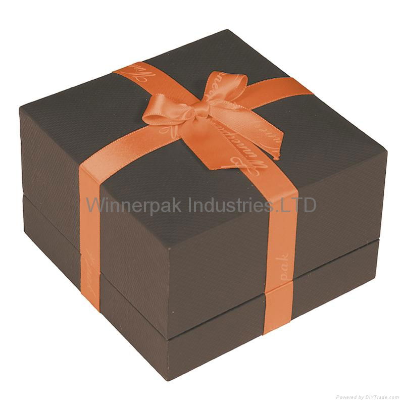 Jewelry packaging box 3