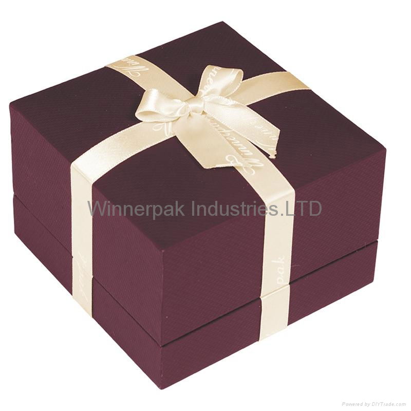 Jewelry packaging box 4