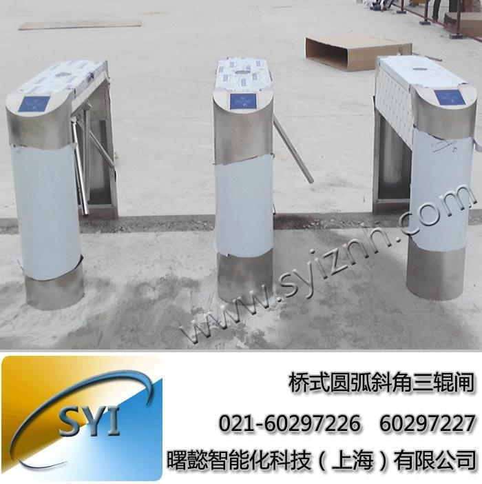 上海桥式圆角三辊闸 4