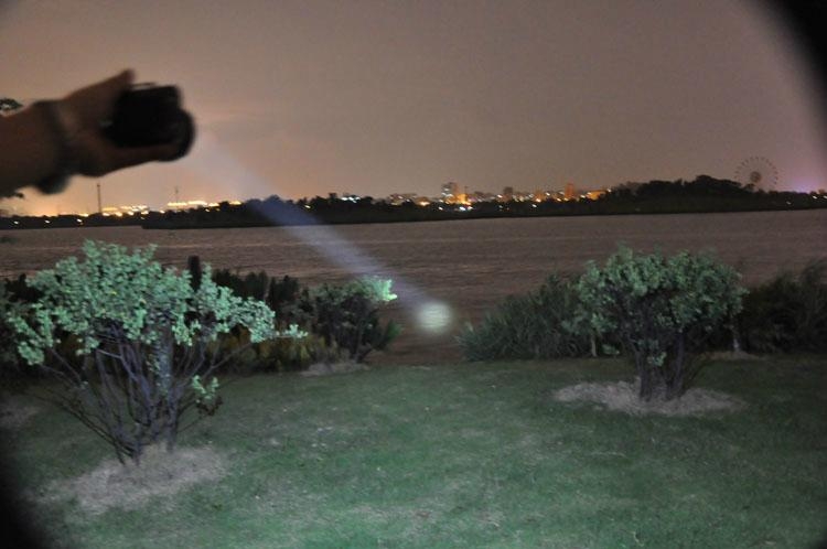 5W鋰電池LED大功率防水割膠頭燈 4
