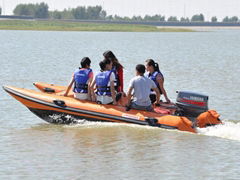 speed boat 