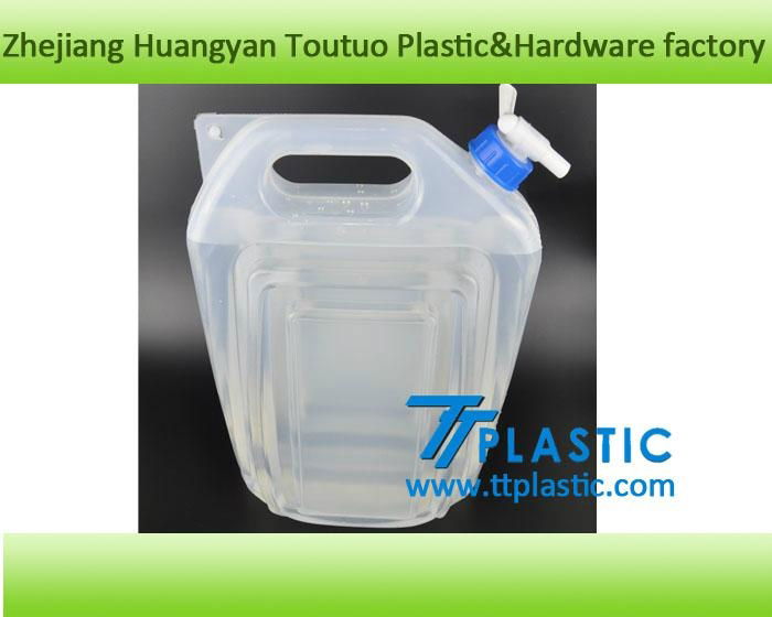 Foldable collapsible water carrier/water container TTPLASTIC 2