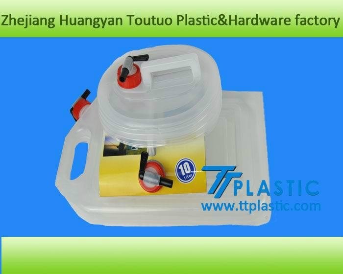 Foldable collapsible water carrier/water container TTPLASTIC 4
