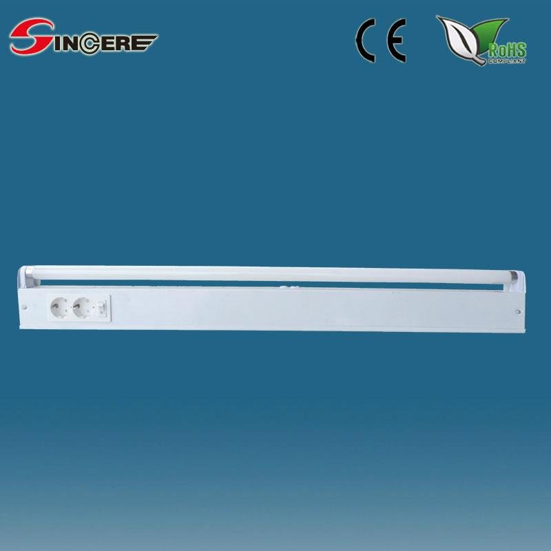 Cabinet light 15W classical IP20 fluorescent tube with socket switch 1