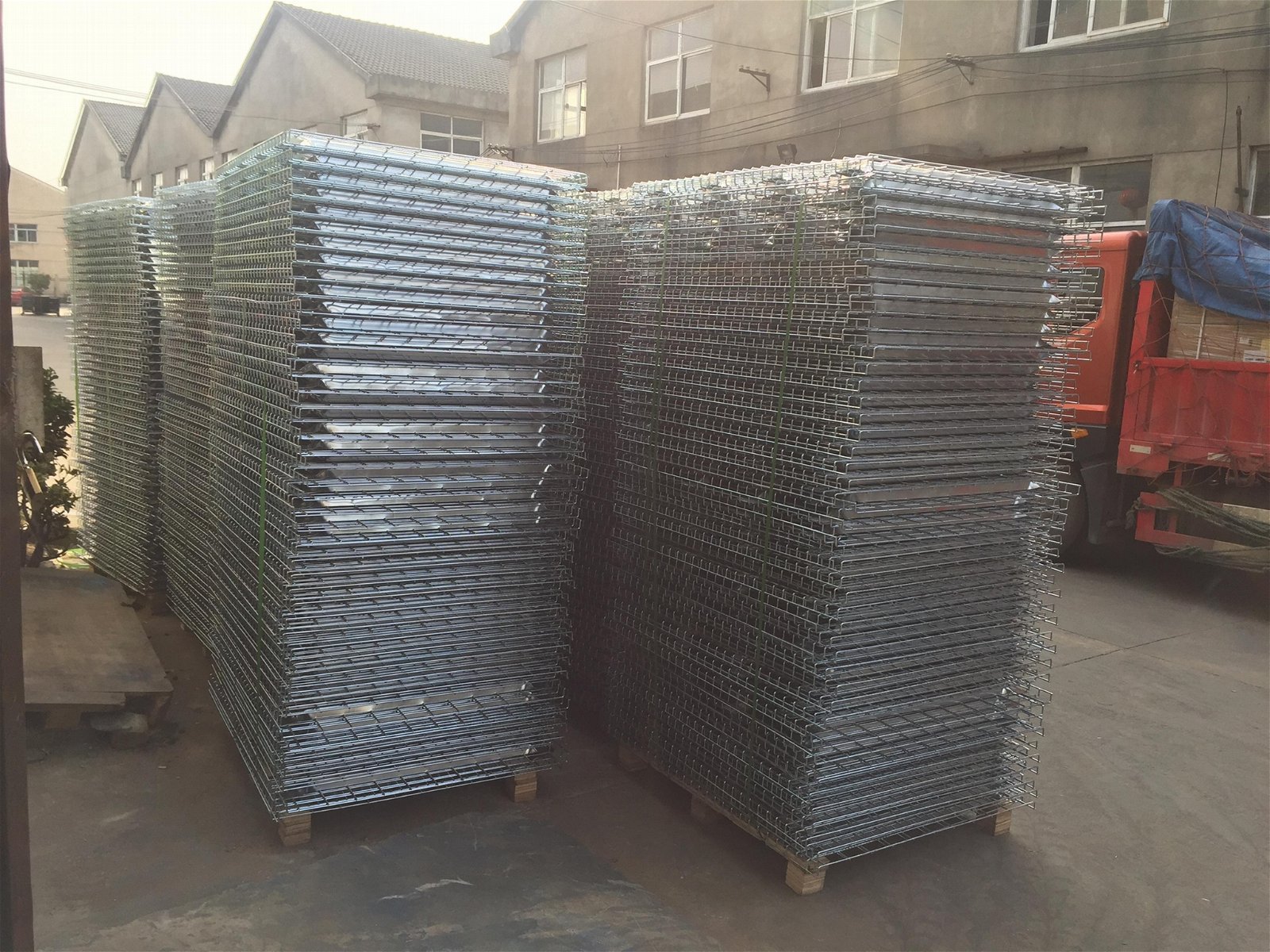 Wire Mesh Decking for Racking System 4
