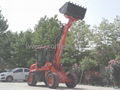 1.5T Telescopic Wheel Loader 3