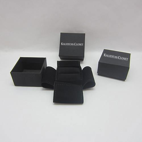 Matte Black Jewelry Double Ring Display Box PU Leather Box With Silver Logo 2