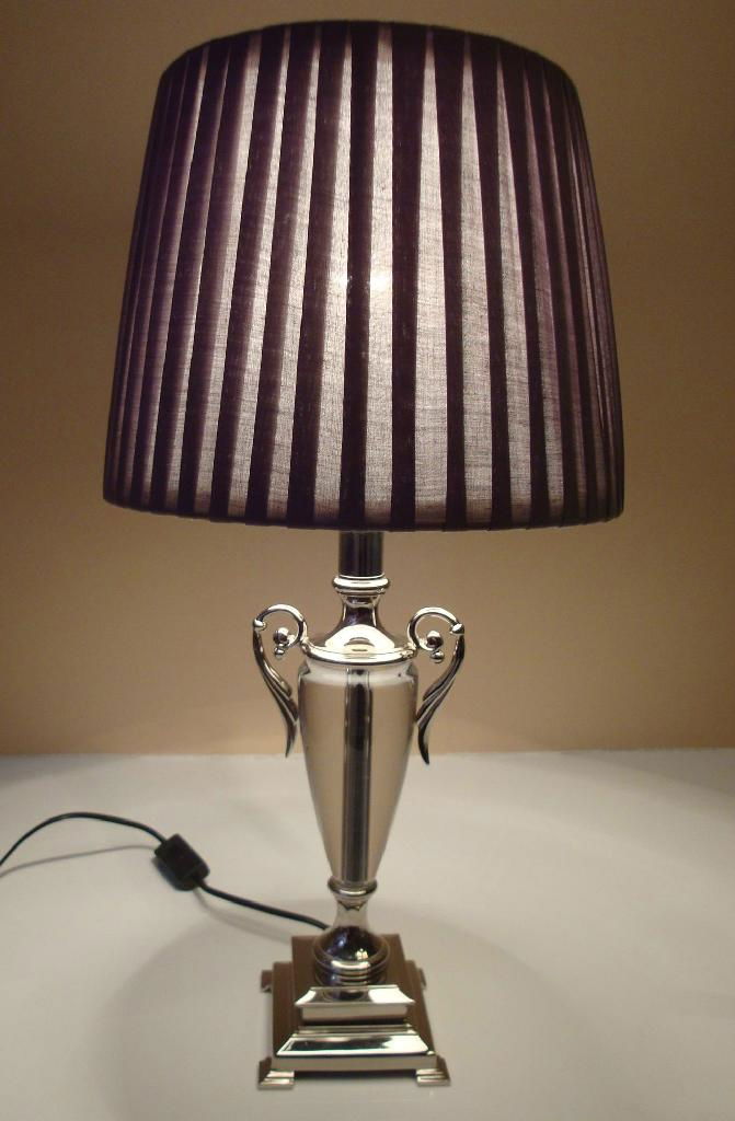 Table lamp 5