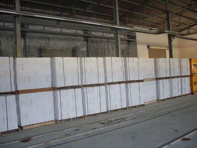 建材生产线 — 加气砌块生产设备（年产10万方）