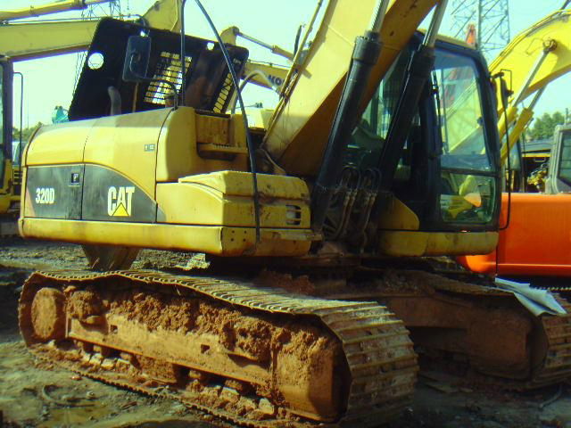 Used CAT 320D Excavator