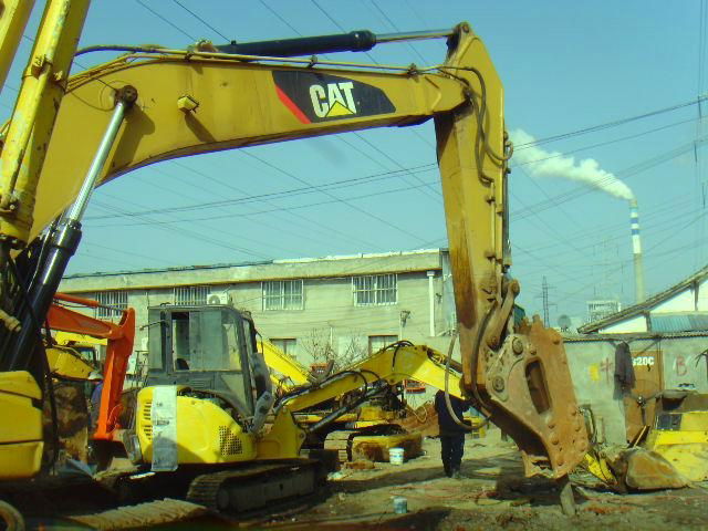 Used CAT 320D Excavator 3
