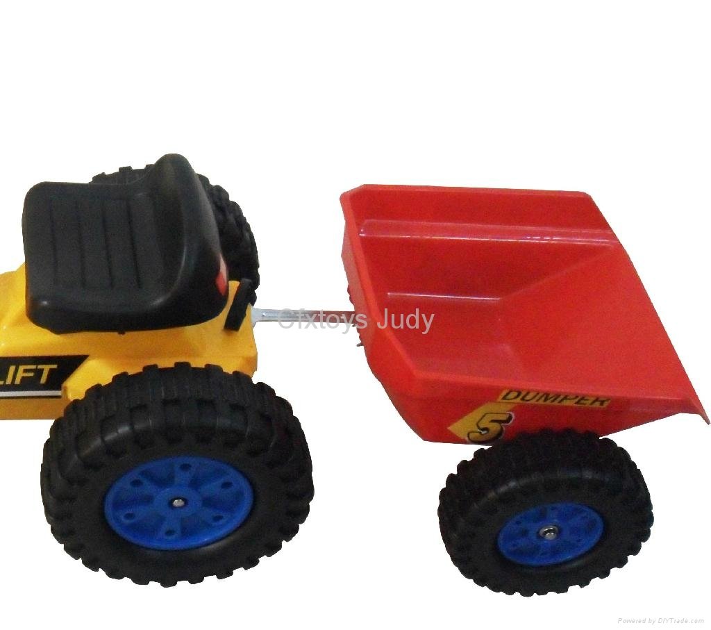 Fun playing Toy Kid riding Pedal Car with Trailer CFX-415 2