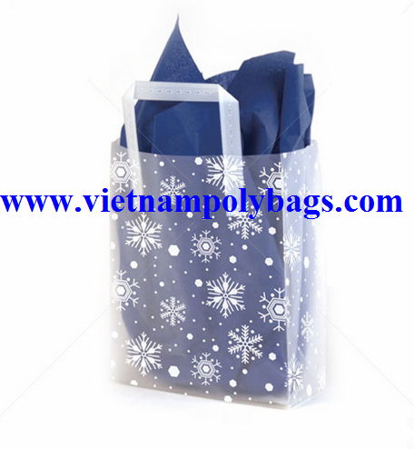 Tri-fold handle plastic bags  4