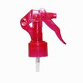 Plastic trigger sprayer