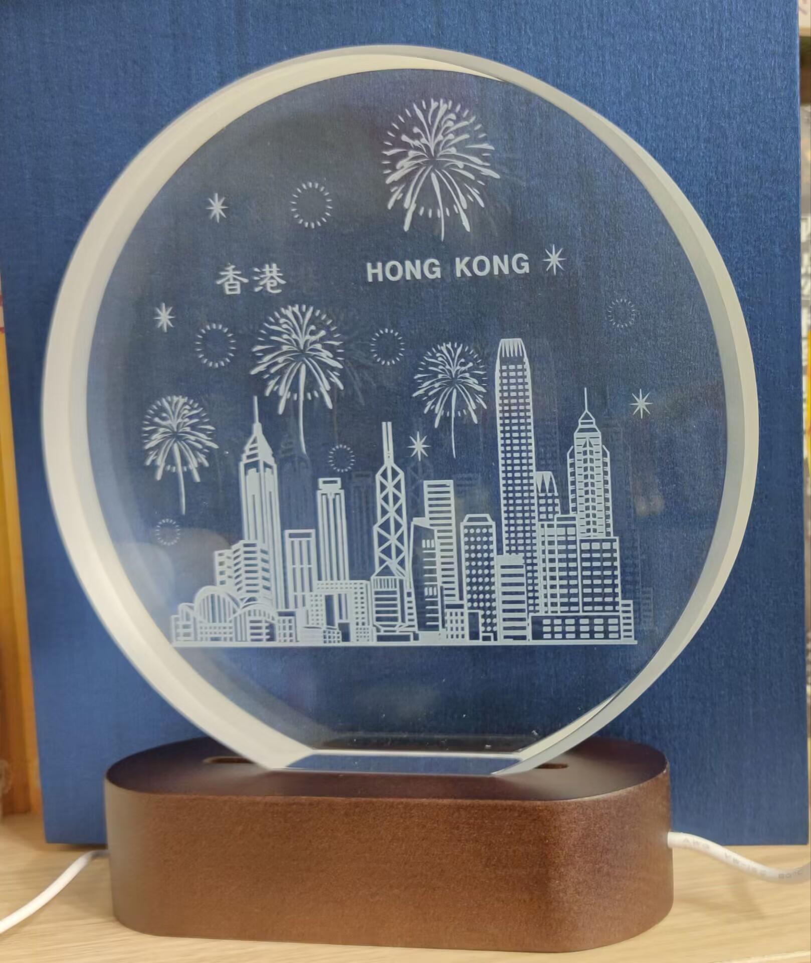 內雕香港景水晶連木燈座,Tailor-made crystal trophy 2