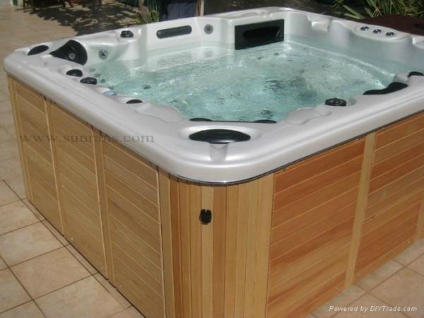 Top grade Acrylic Material and Whirlpool Massage Hot Tub 2