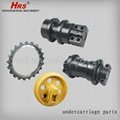 HD700 HD820 Undercarriage parts Carrier roller front idler track roller 3