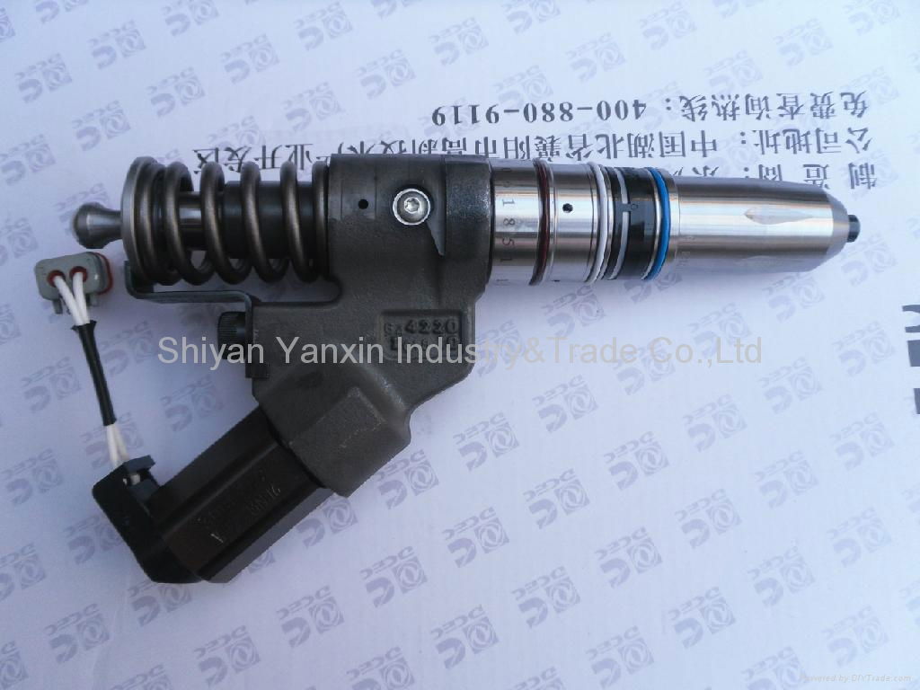 CCEC M11 INJECTOR 4061851