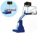 天津体育馆高档遥控电动液压篮球架安装