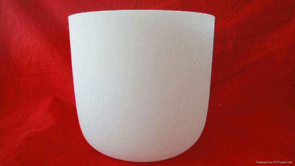 White Quartz crucible high tempreture resistant  3