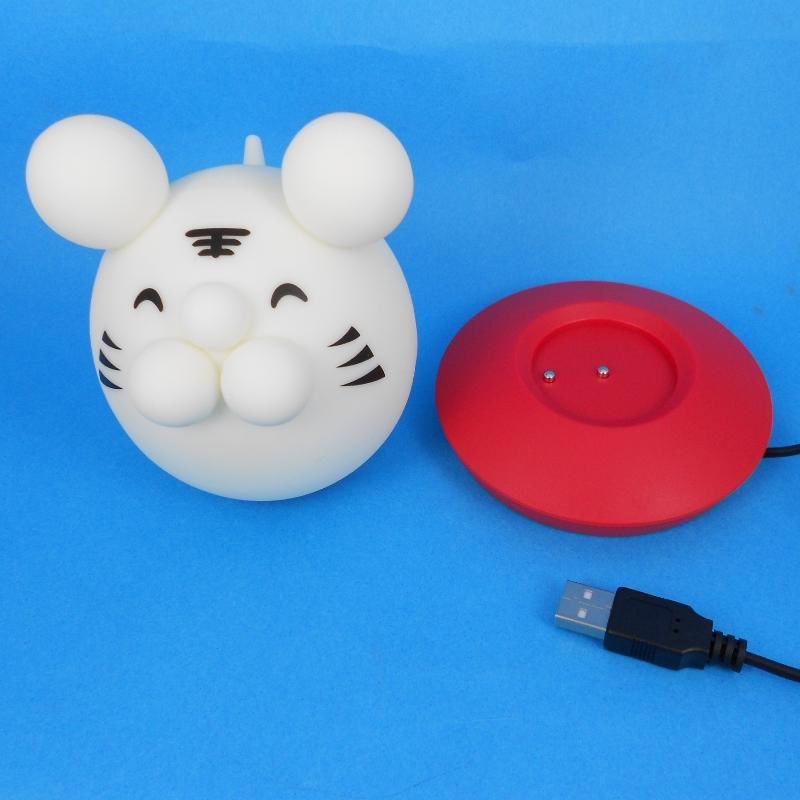 NL112  Tiger silicone LED Night light