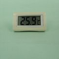 STR1  Hygrometer thermometer