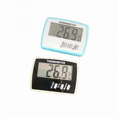 TT08  Digital thermometer