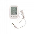 TT17  Digital in/out thermometer
