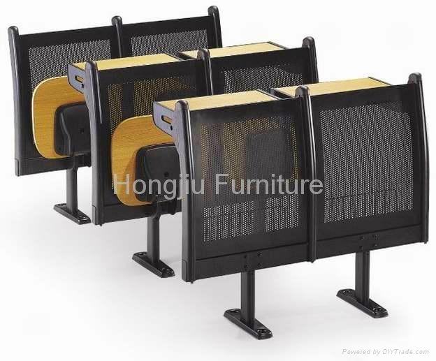 Selling Chinese classroom chairs and desks 3