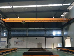 Single-girder overhead travelling cranes