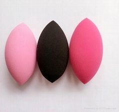 SOHO olive beauty blender