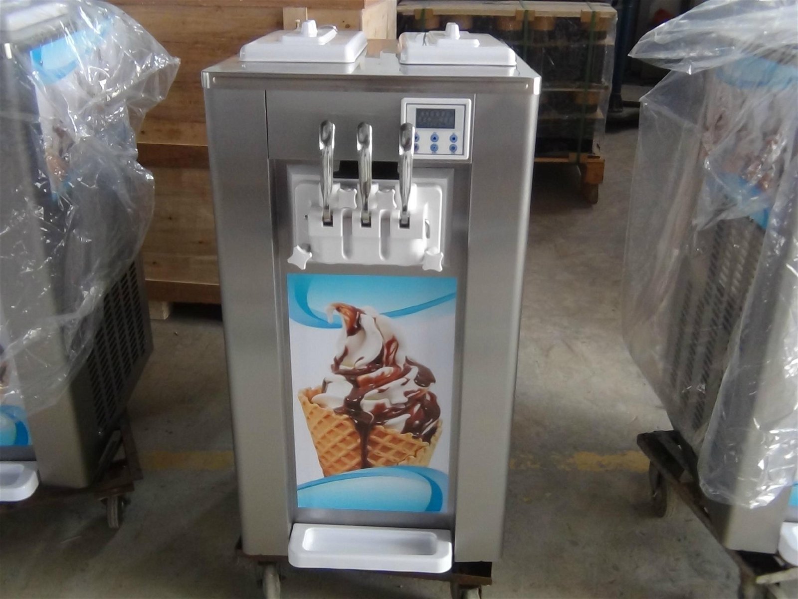 Jin Li Sheng Commercial 3 Flavor Table Top Soft Ice Cream Machine 2