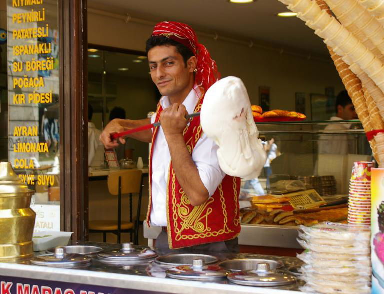 Jin Li Sheng Turkish Ice Cream Machine With 3 Barrels 3