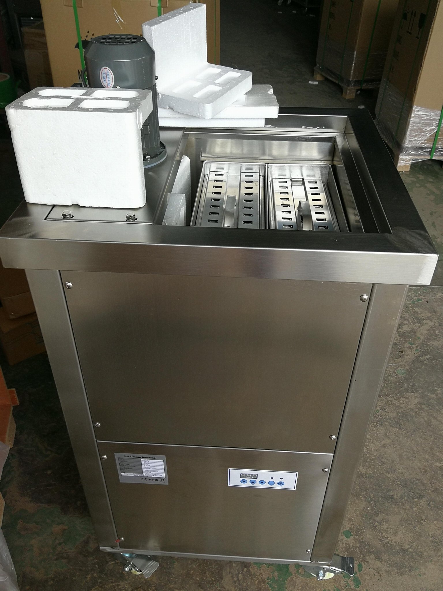 Commercial Popsicle Machine with 2 popsicle mold 3