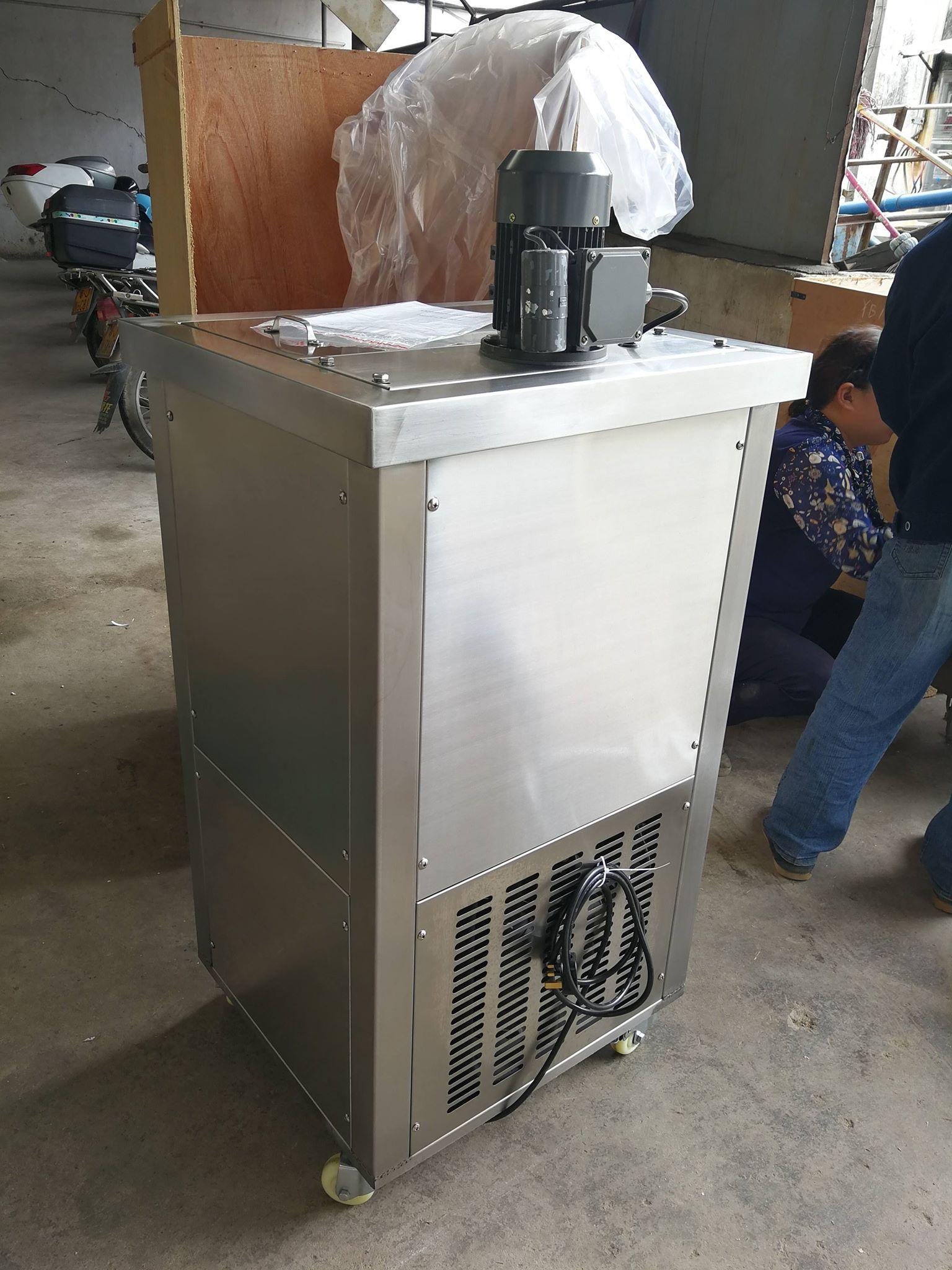 Commercial Popsicle Machine with 1 popsicle mold 3
